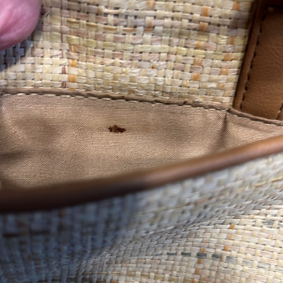 Vintage Etienne Aigner purse - Picture 12 of 12